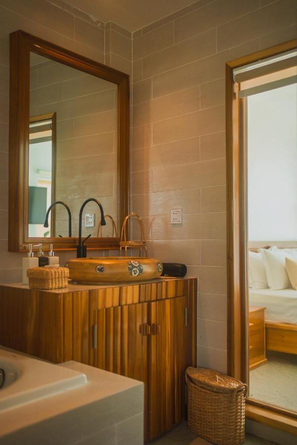 Montagne Boutique Hotel กำปอต ภายนอก รูปภาพ