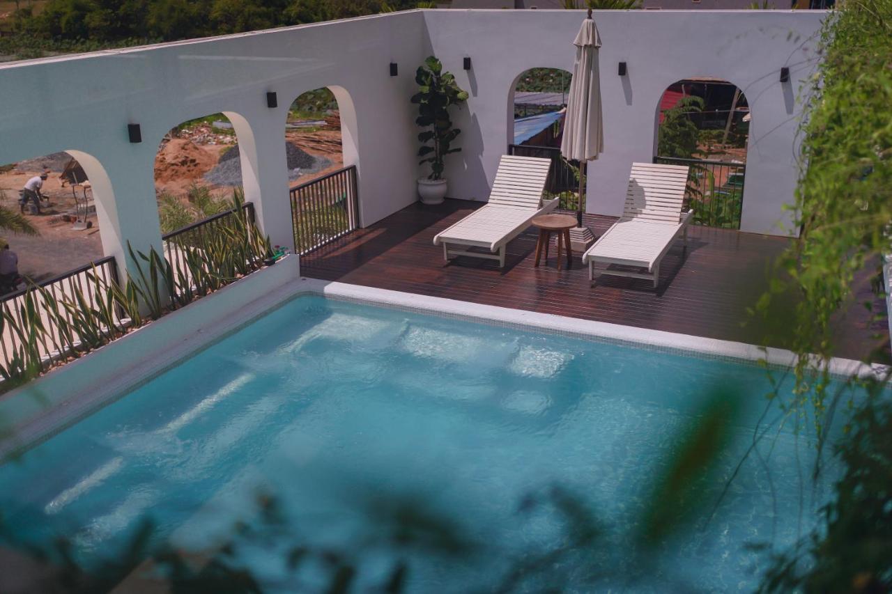 Montagne Boutique Hotel กำปอต ภายนอก รูปภาพ